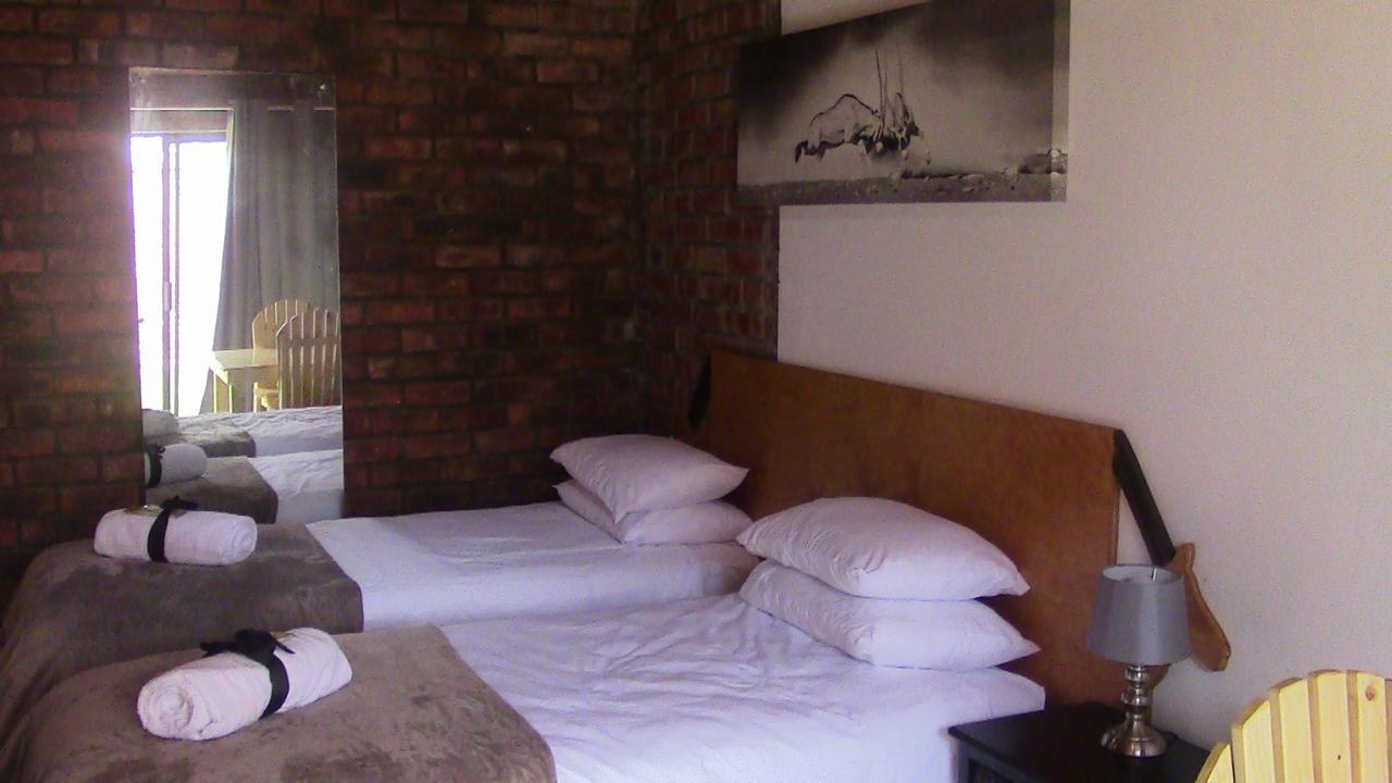 The Bay Inn Port Elizabeth Exterior foto